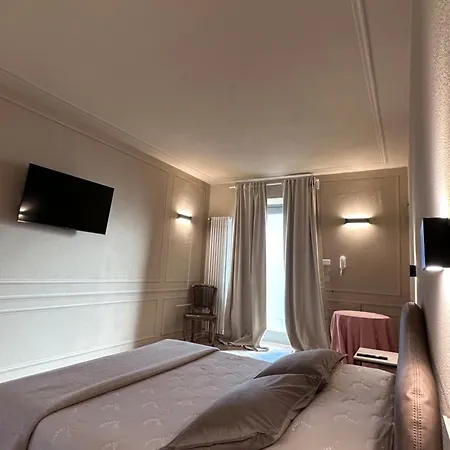 ゲストハウス L'orangerie Morozzo